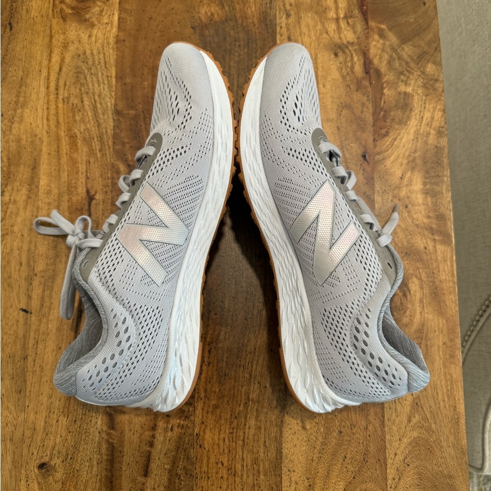 New Balance Fresh Foam Arishi Running Shoe - Women’s 9.5 - Picture 5 of 9